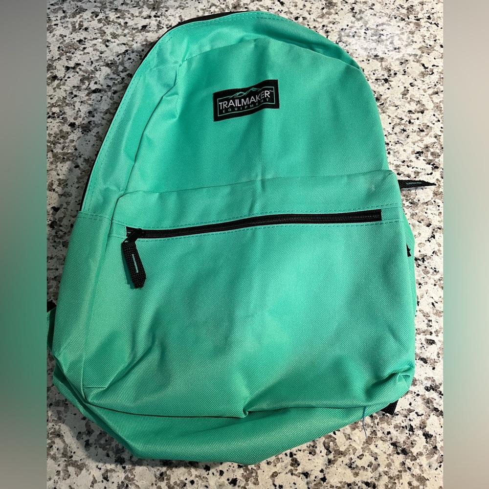 3 Backpacks - Picture 2 of 13